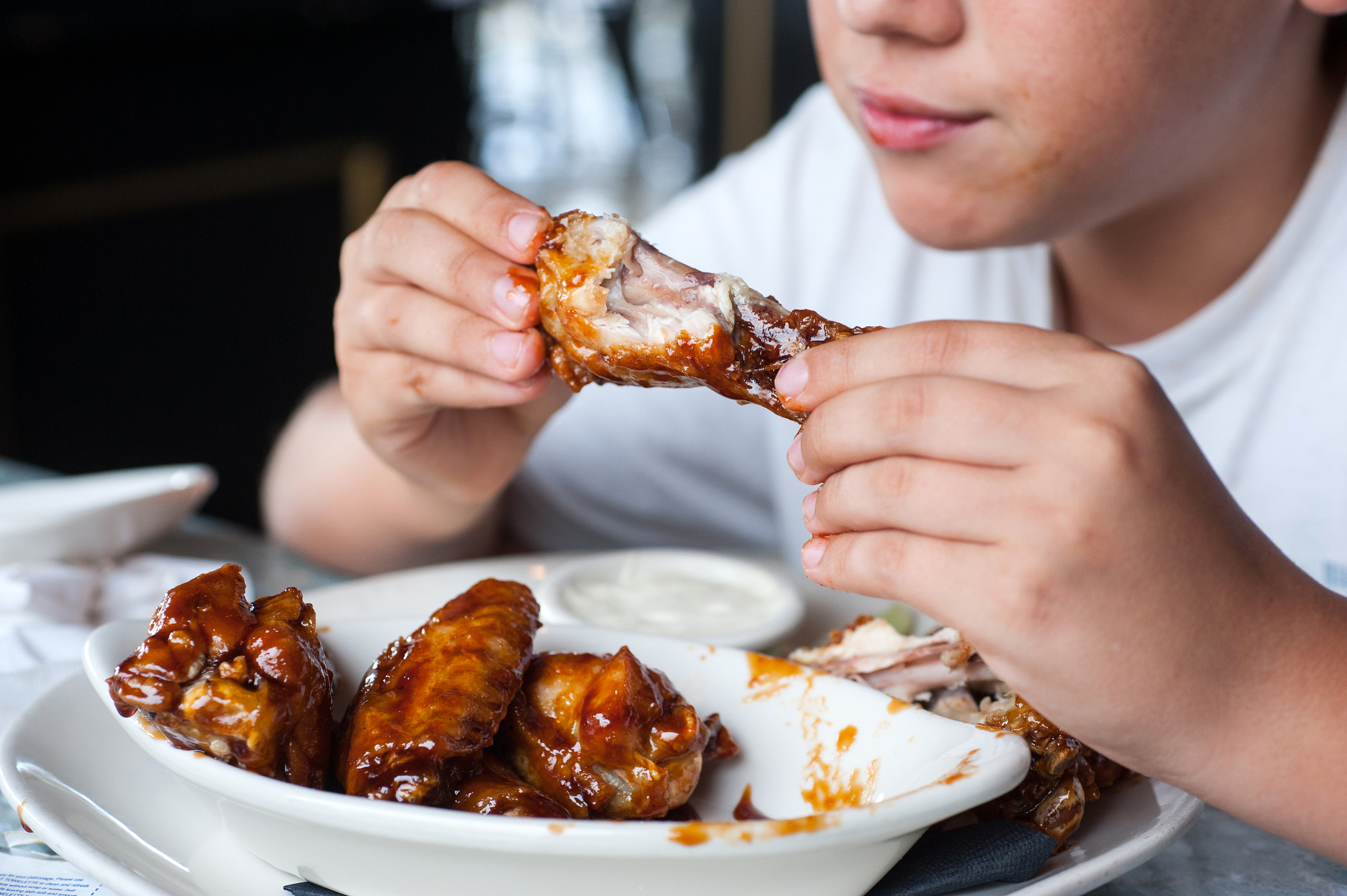 Discover Flavorful Feasts at the Bryan Wingstop in Colony Park